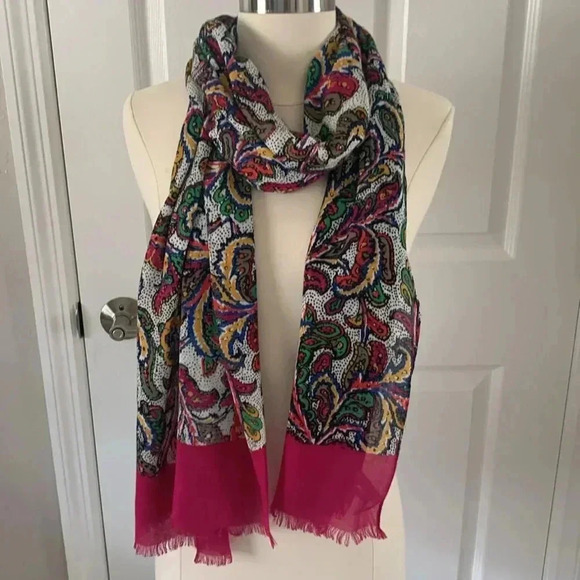 Talbots colorful paisley scarf - Picture 5 of 7